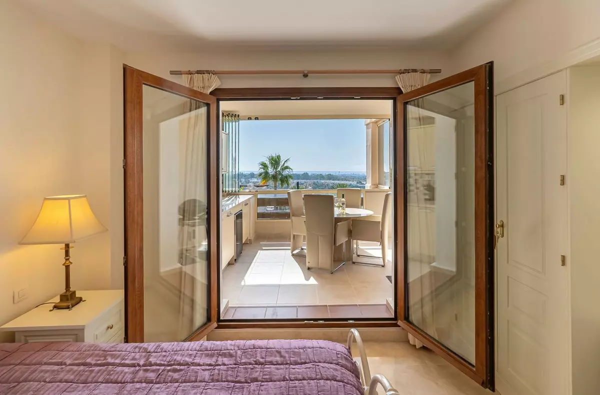 2-bedroom Apartment In Estepona, Spain (107 M²)