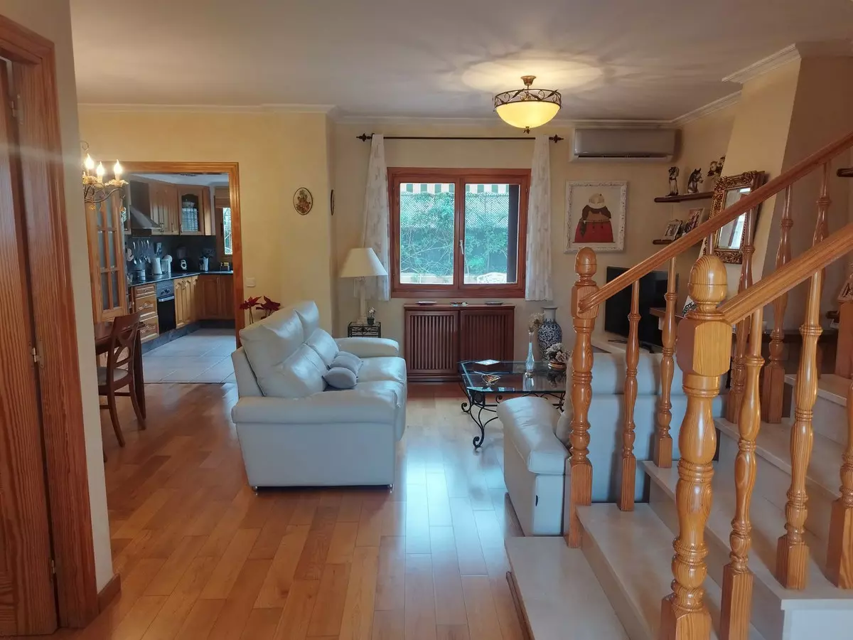 5-bedroom Town House In Palma De Mallorca, Spain (200 M²)
