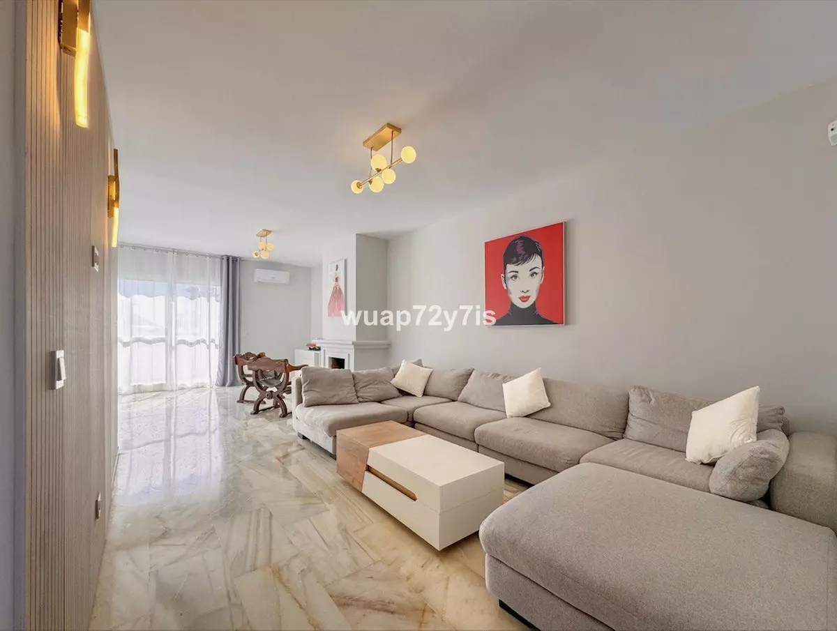 3-bedroom Apartment In Estepona, Spain (124 M²)
