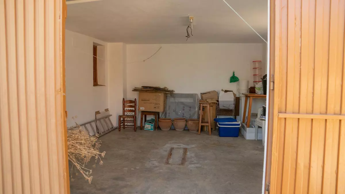 3-bedroom Country House In Álora, Spain (101 M²)