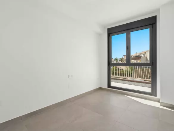 2-bedroom Apartment In Mijas, Spain (72 M²)