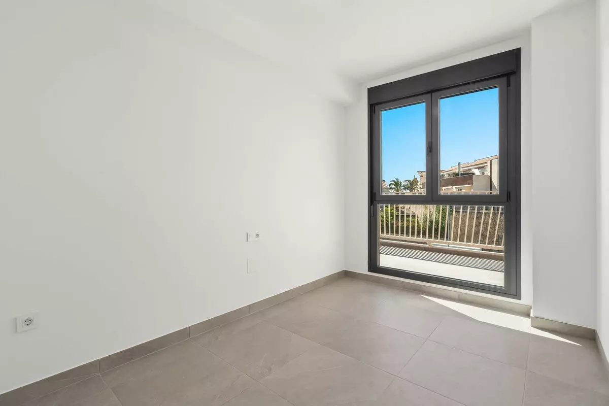 2-bedroom Apartment In Mijas, Spain (72 M²)