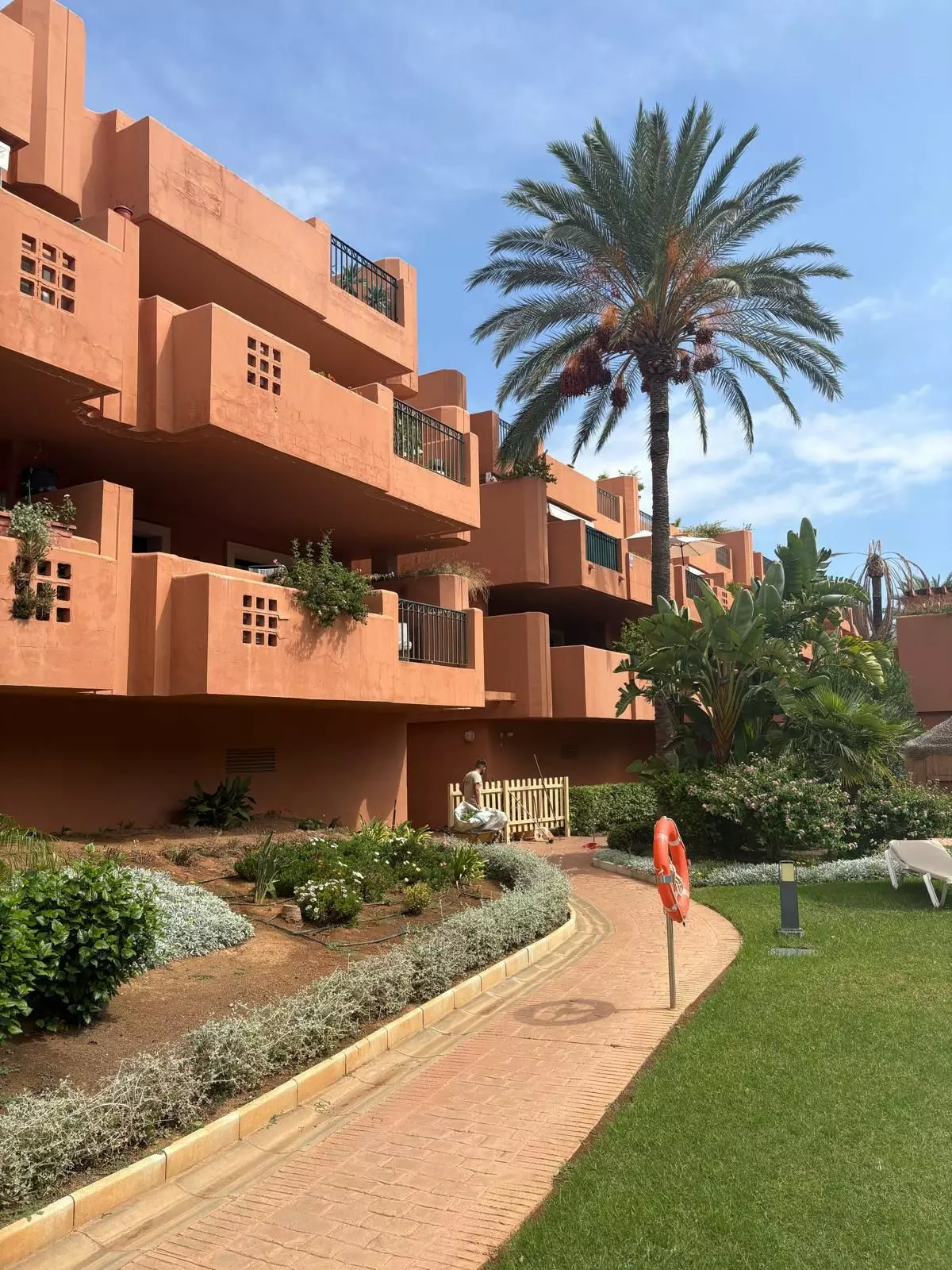 2-bedroom Apartment In Marbella, Spain (118 M²)