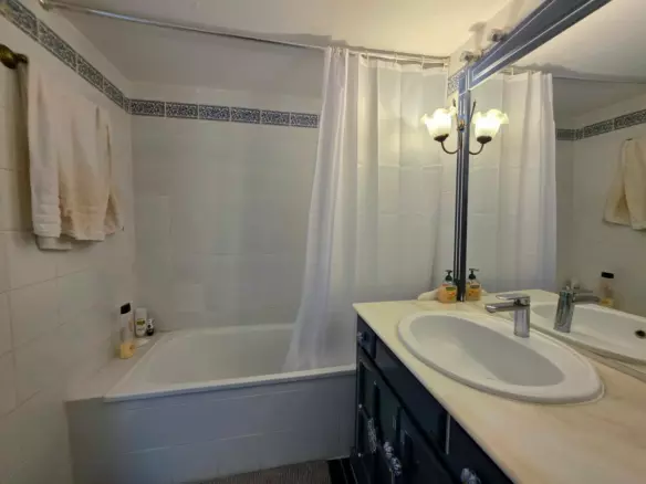 2-bedroom Apartment In Marbella, Spain (71 M²)