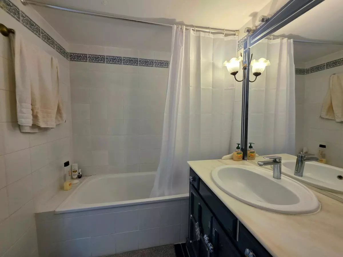 2-bedroom Apartment In Marbella, Spain (71 M²)