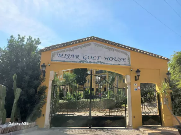 2-bedroom Apartment In Mijas, Spain (100 M²)