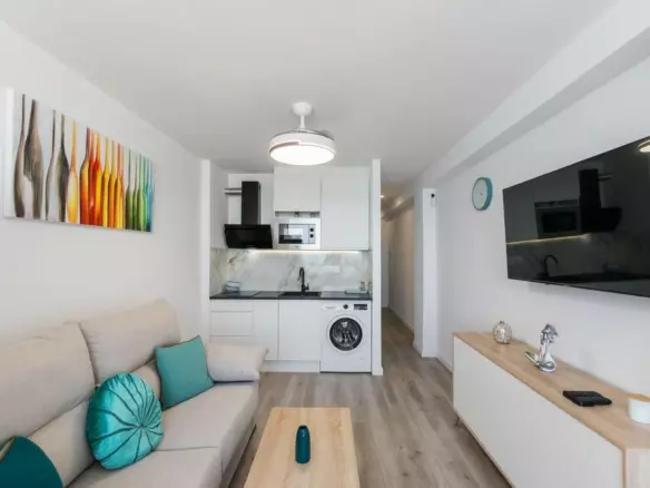 1-bedroom Apartment In Torrevieja, Spain (34 M²)