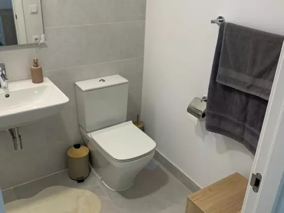 3-bedroom Property In Estepona, Spain (159 M²)