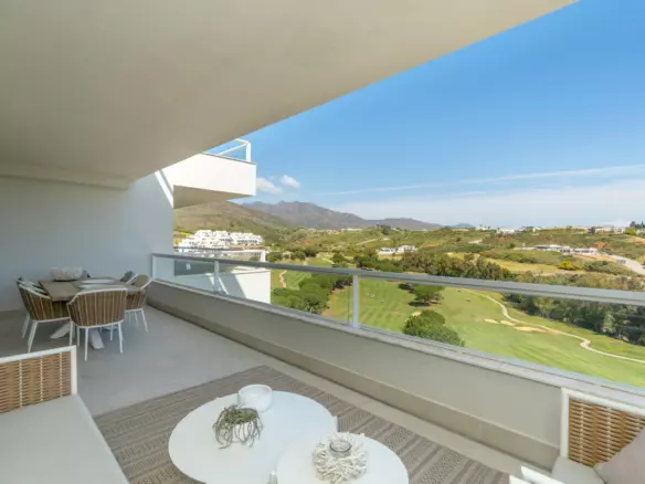 3-bedroom Apartment In Mijas, Spain (107 M²)