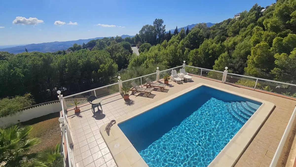 3-bedroom Villa In Mijas, Spain (327 M²)