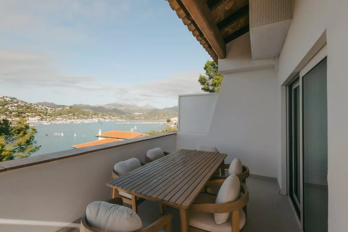 3-bedroom Apartment In Andratx, Spain (102 M²)