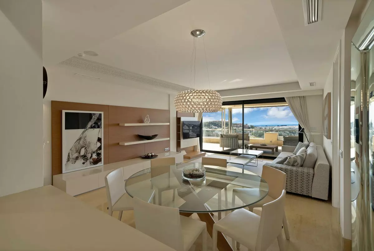 3-bedroom Apartment In Marbella, Spain (283 M²)