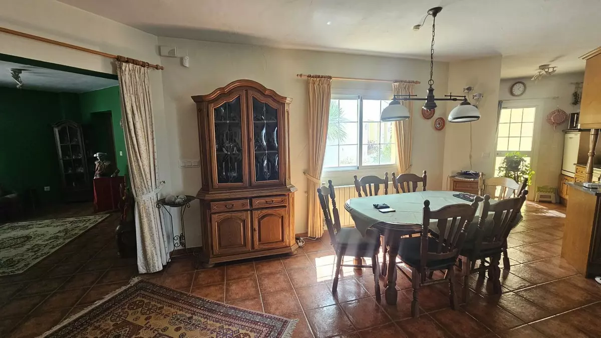3-bedroom Villa In Mijas, Spain (327 M²)