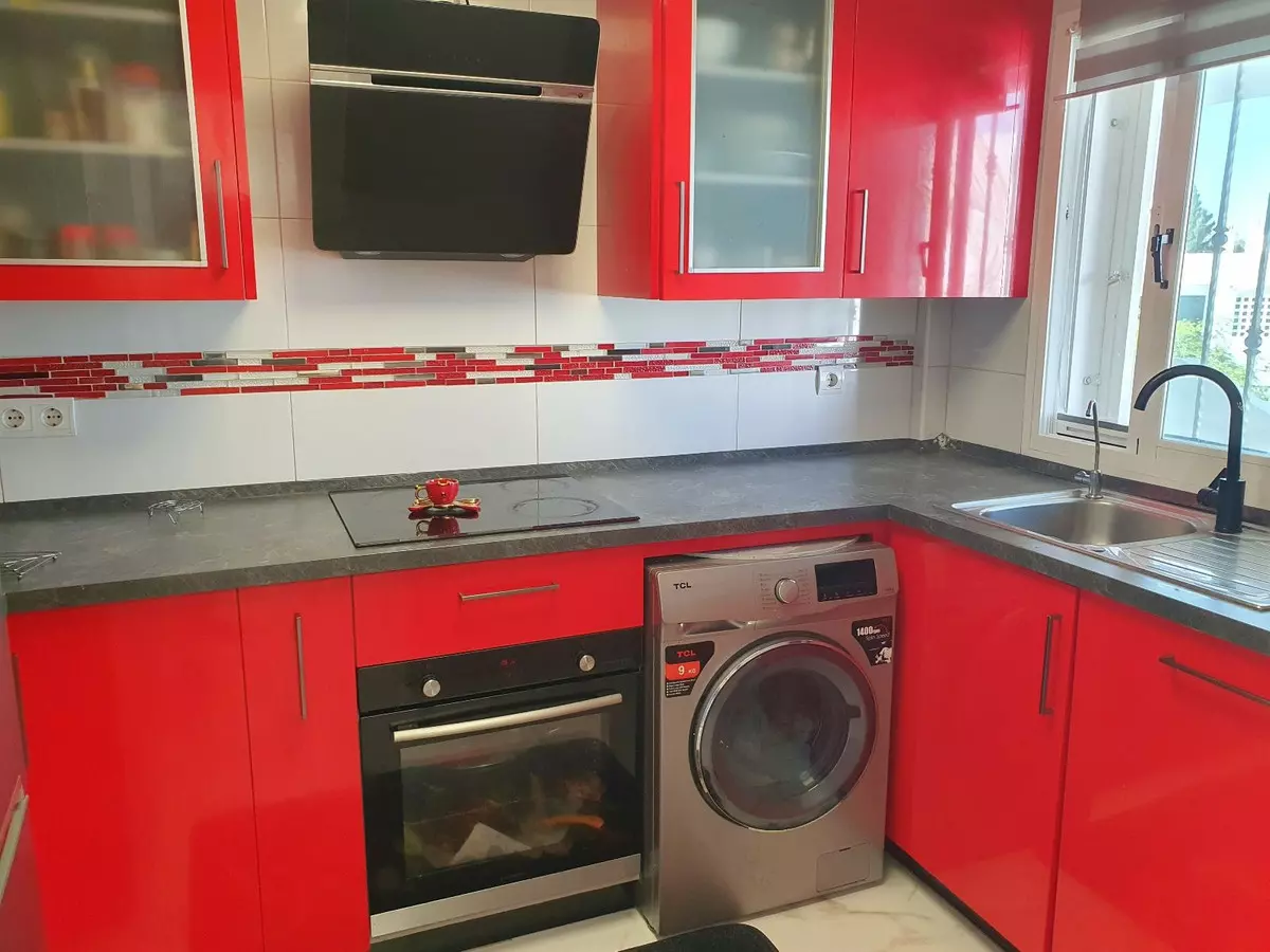 2-bedroom Apartment In Estepona, Spain (85 M²)