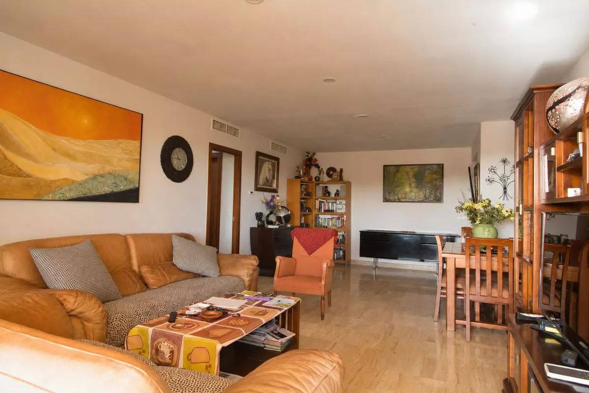 3-bedroom Apartment In Estepona, Spain (134 M²)