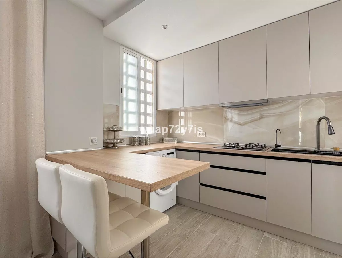 3-bedroom Apartment In Estepona, Spain (124 M²)