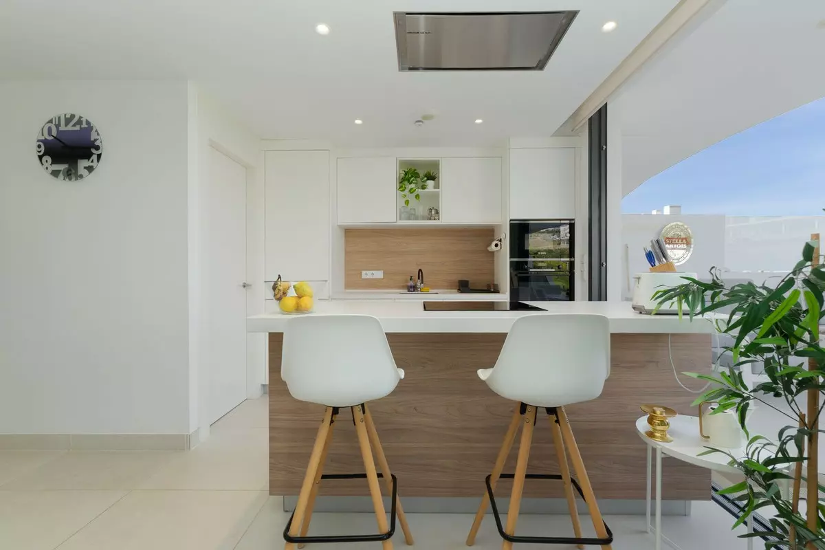 2-bedroom Apartment In Fuengirola, Spain (97 M²)