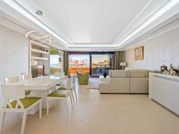 3-bedroom Apartment In Estepona, Spain (159 M²)