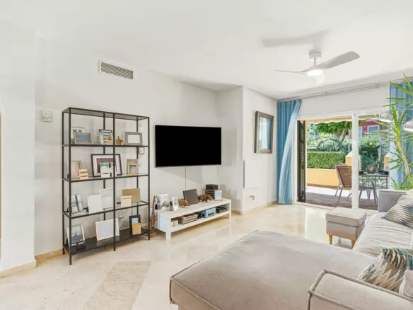 2-bedroom Apartment In Marbella, Spain (85 M²)