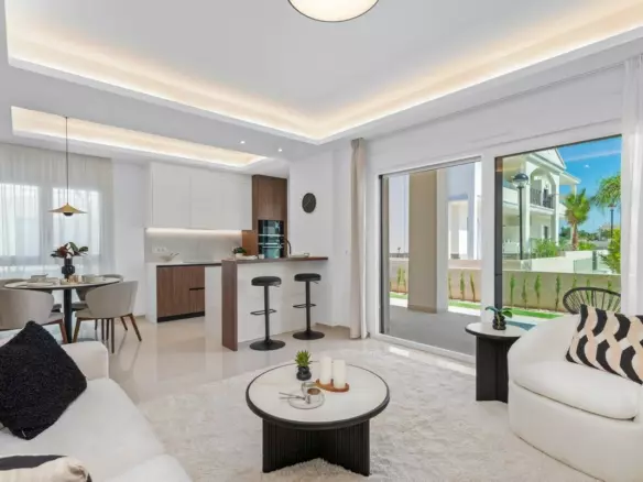 2-bedroom Apartment In Rojales, Spain (86 M²)