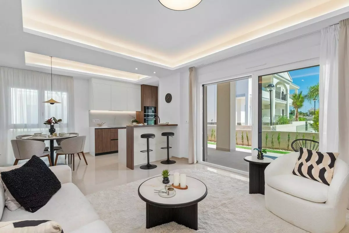 2-bedroom Apartment In Rojales, Spain (86 M²)