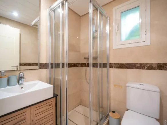 2-bedroom Apartment In Estepona, Spain (100 M²)