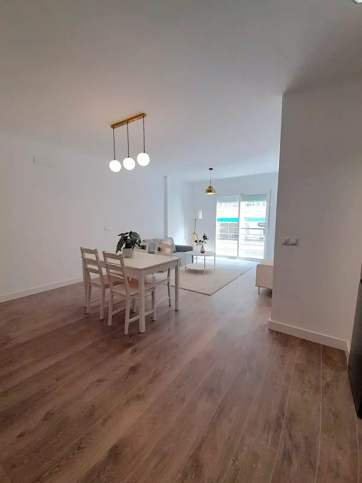 1-bedroom Apartment In Málaga, Spain (63 M²)