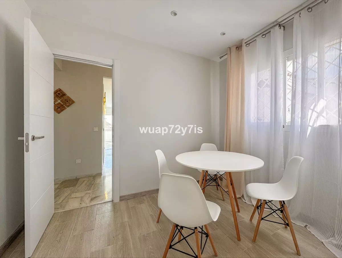 3-bedroom Apartment In Estepona, Spain (124 M²)