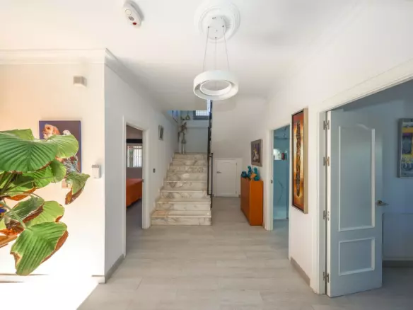 3-bedroom Villa In Coín, Spain (145 M²)
