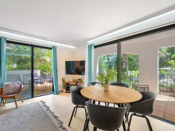 3-bedroom Apartment In Marbella, Spain (154 M²)