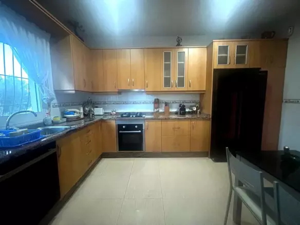 3-bedroom Villa In Orihuela, Spain (200 M²)