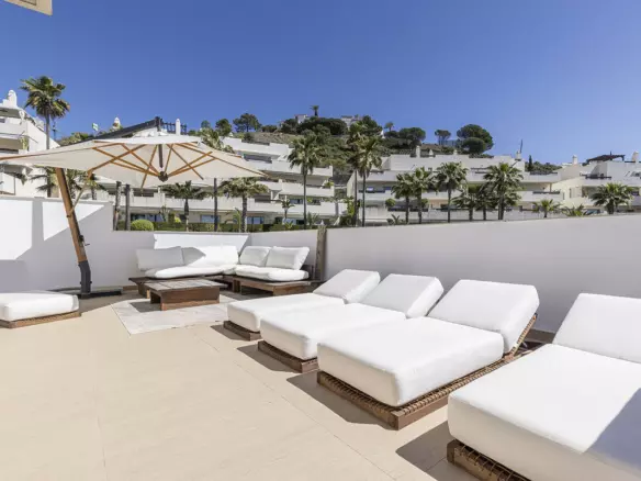 3-bedroom Apartment In Benahavis, Spain (160 M²)