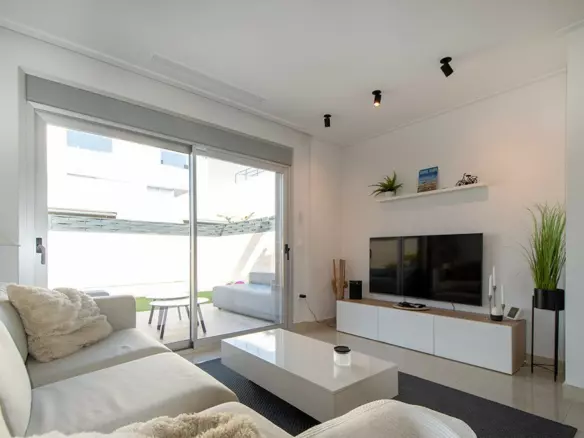 3-bedroom Town House In Rojales, Spain (110 M²)