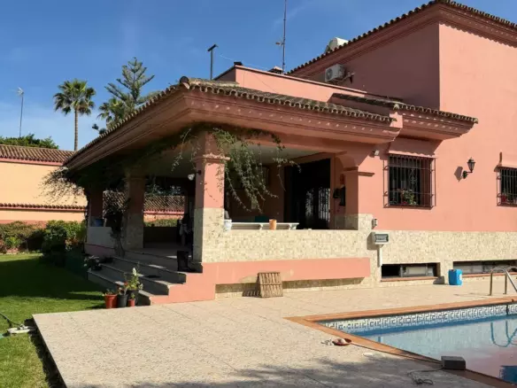 4-bedroom Villa In Casares, Spain (165 M²)