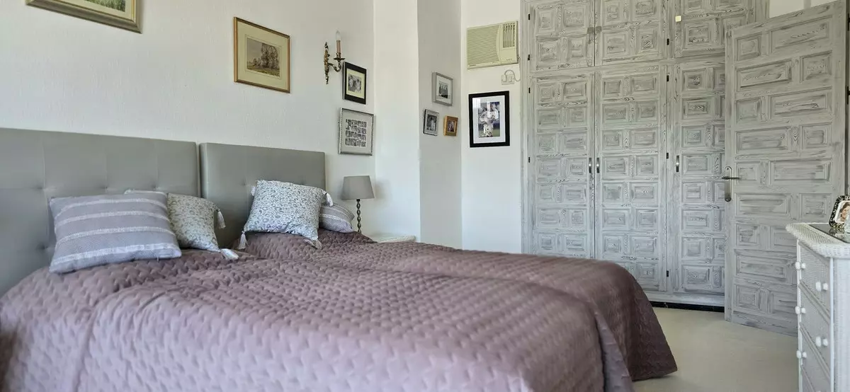 2-bedroom Apartment In Estepona, Spain (126 M²)