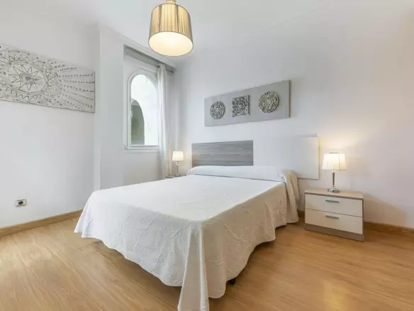 1-bedroom Apartment In Estepona, Spain (90 M²)