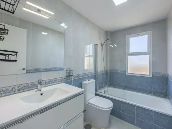 3-bedroom Town House In Estepona, Spain (102 M²)