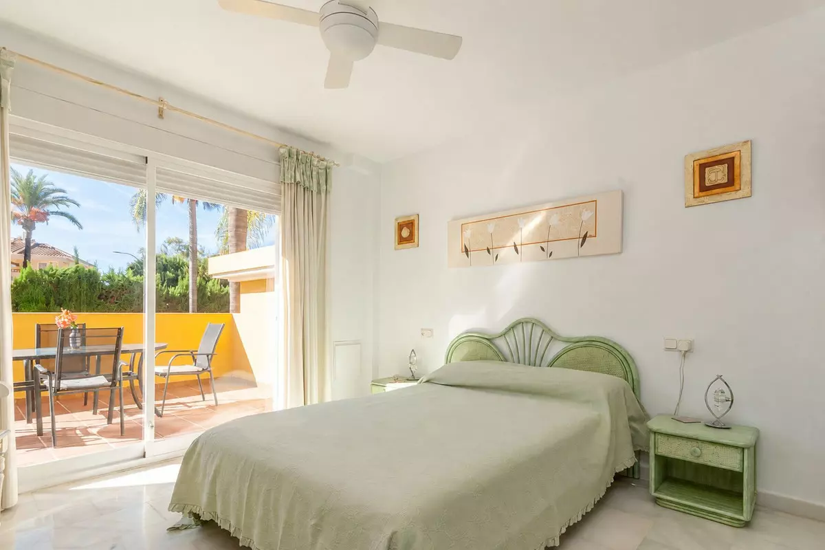 2-bedroom Apartment In Marbella, Spain (87 M²)