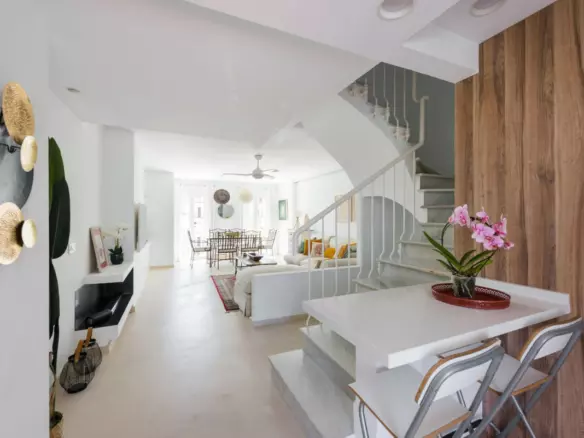 3-bedroom Town House In Marbella, Spain (132 M²)