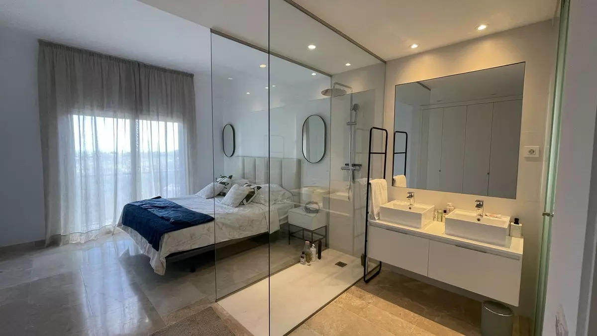 3-bedroom Apartment In Estepona, Spain (120 M²)