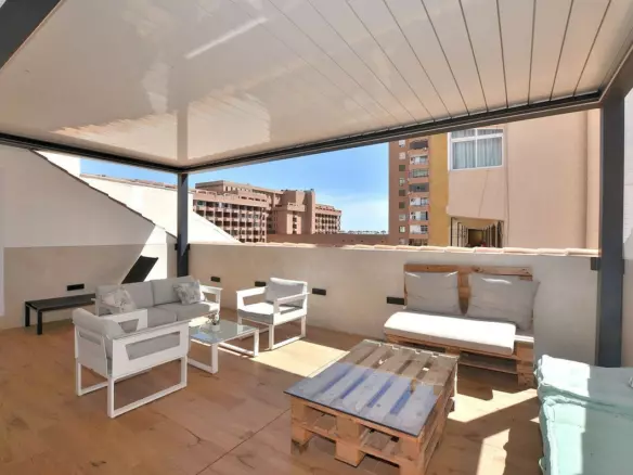 3-bedroom Apartment In Fuengirola, Spain (130 M²)