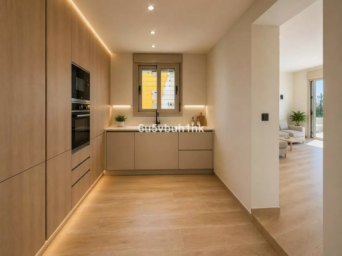 4-bedroom Town House In Málaga, Spain (182 M²)