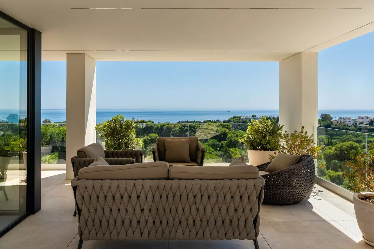 4-bedroom Villa In Marbella, Spain (429 M²)