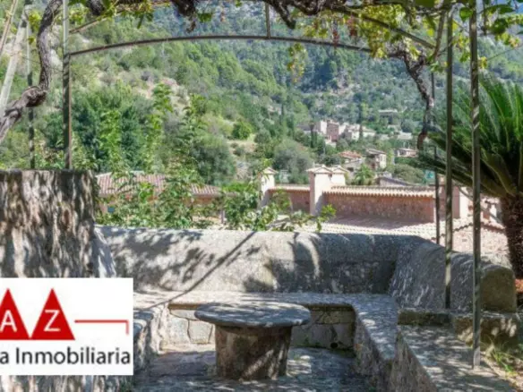 8-bedroom Villa In Fornalutx, Spain (1.562 M²)