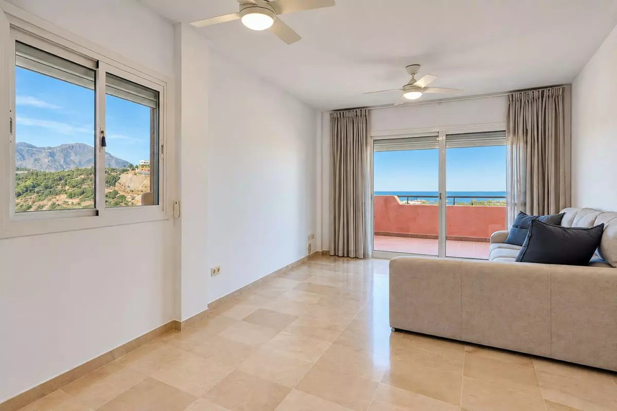 2-bedroom Apartment In Casares, Spain (70 M²)