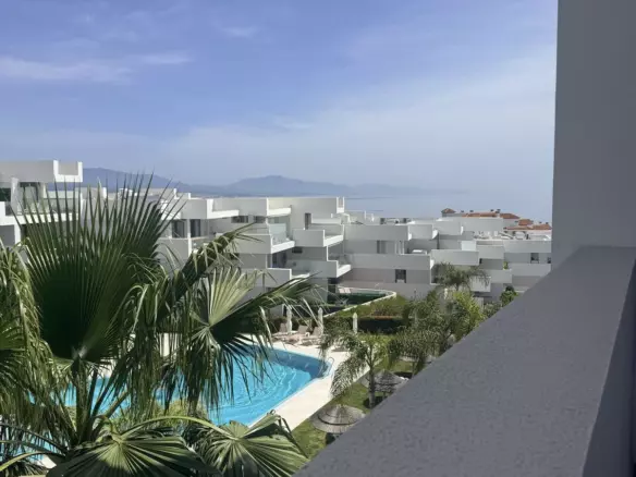 3-bedroom Apartment In Manilva, Spain (101 M²)