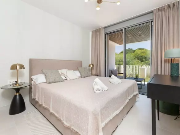 2-bedroom Apartment In Marbella, Spain (98 M²)