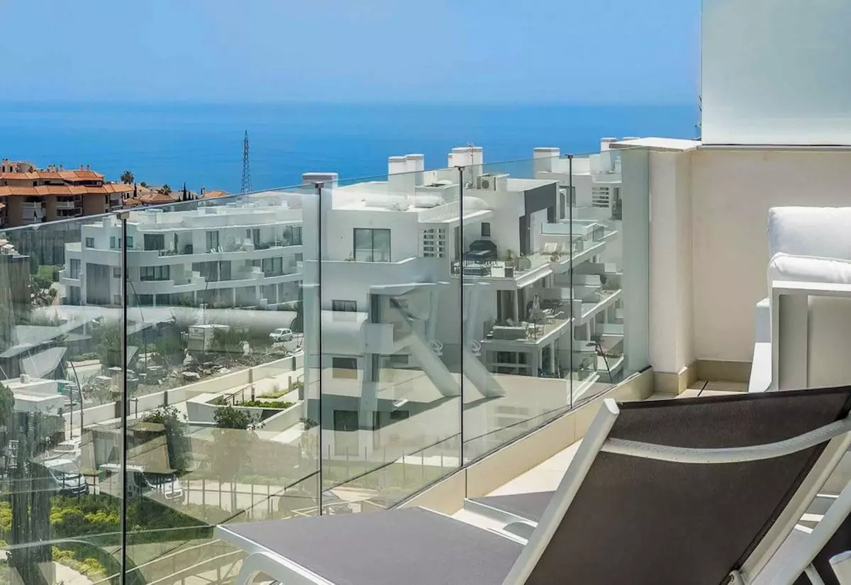 2-bedroom Apartment In Fuengirola, Spain (103 M²)