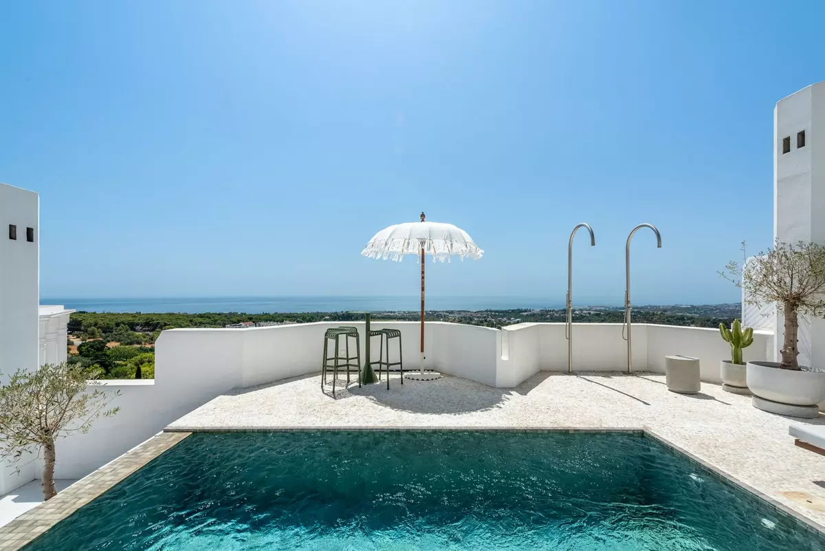 3-bedroom Apartment In Marbella, Spain (223 M²)