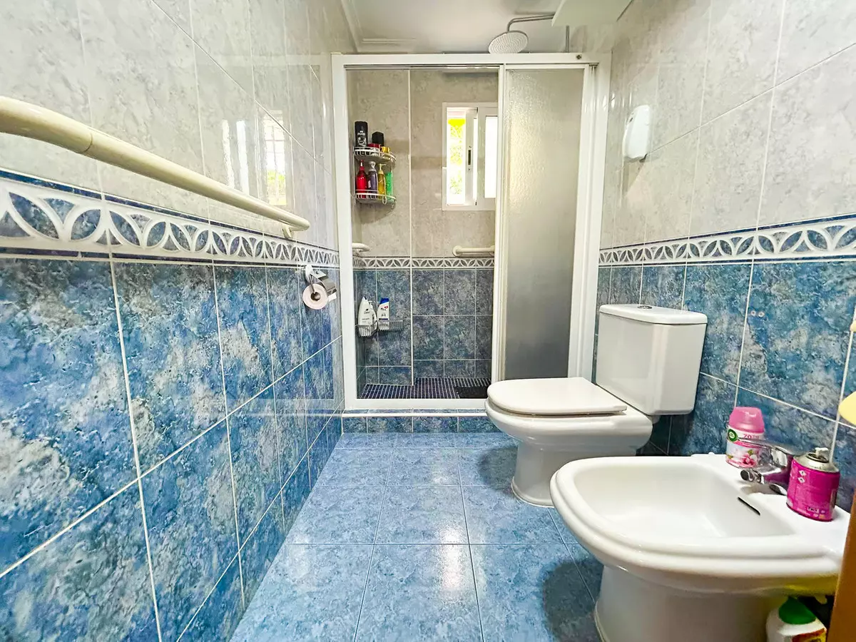 3-bedroom Apartment In Torrevieja, Spain (57 M²)